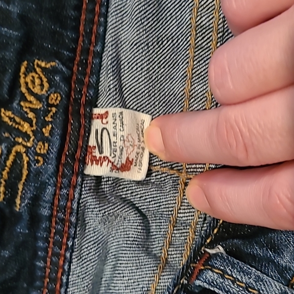 Silver Jeans - Picture 4 of 8